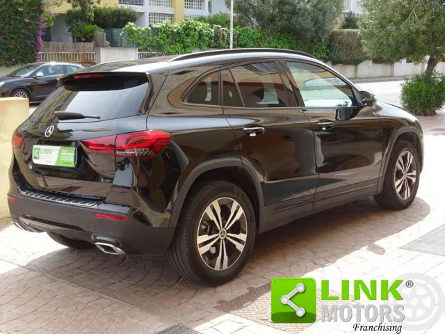 Mercedes-Benz GLA 180 D. 115 CV EXECUTIVE - Foto 4