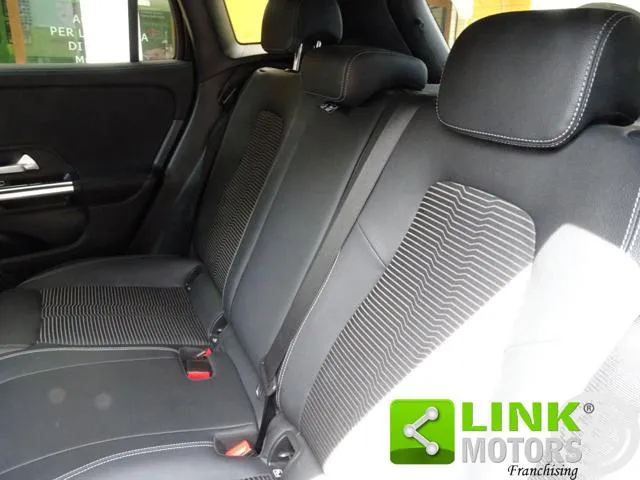 Mercedes-Benz GLA 180 D. 115 CV EXECUTIVE - Foto 9