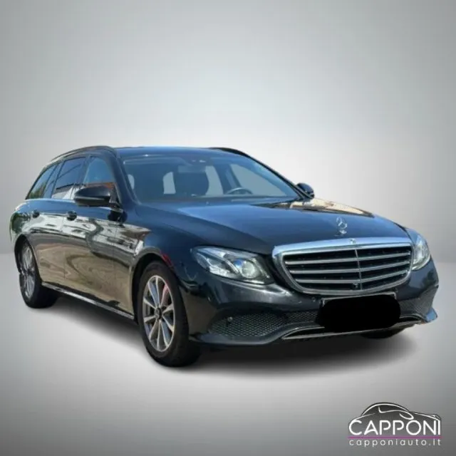 Mercedes-Benz E 220 d - Foto 2