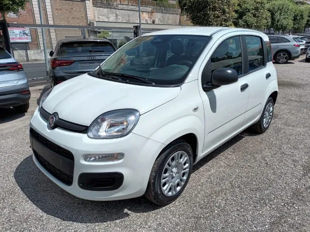 Fiat Panda 1000 HYBRID 70 CV PDC ITALIA - Foto 2