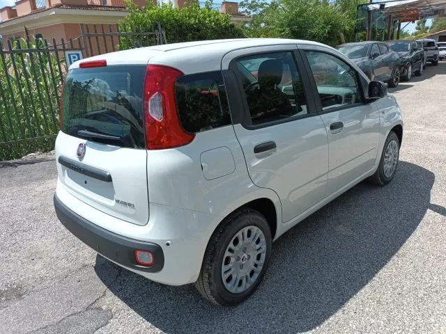 Fiat Panda 1000 HYBRID 70 CV PDC ITALIA - Foto 3