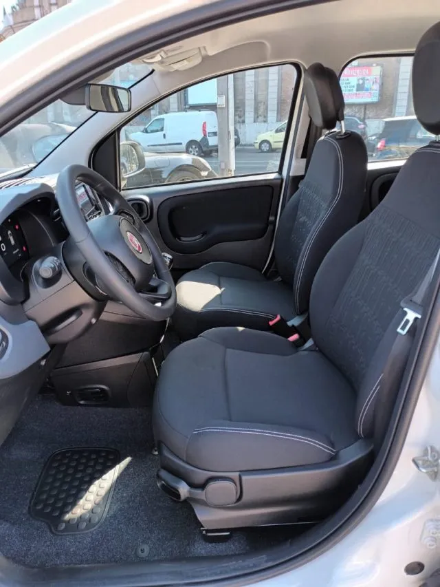 Fiat Panda 1000 HYBRID 70 CV PACK CITY 5 POSTI USB ITALIA - Foto 5