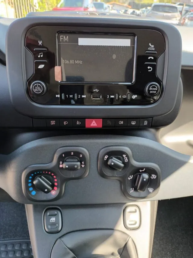 Fiat Panda 1000 HYBRID 70 CV PACK CITY 5 POSTI USB ITALIA - Foto 9