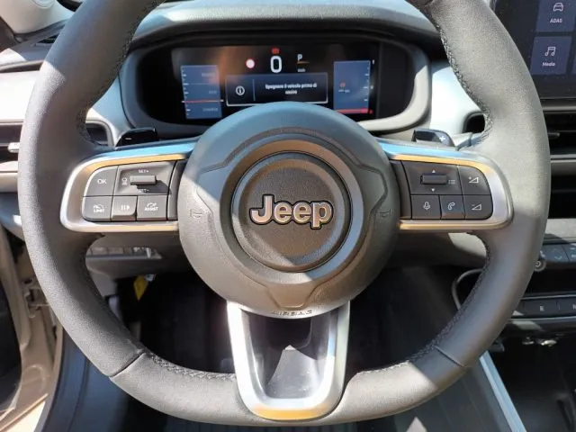 Jeep Avenger 1200 MHEV SUMMIT 110 CV AUTOM BICOLOR PACK WINTER - Foto 12