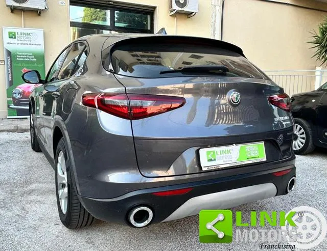 Alfa Romeo Stelvio Stelvio 2.2 T.diesel 190 CV AT8 Q4 Bus. - Foto 7