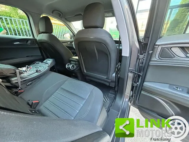 Alfa Romeo Stelvio Stelvio 2.2 T.diesel 190 CV AT8 Q4 Bus. - Foto 8