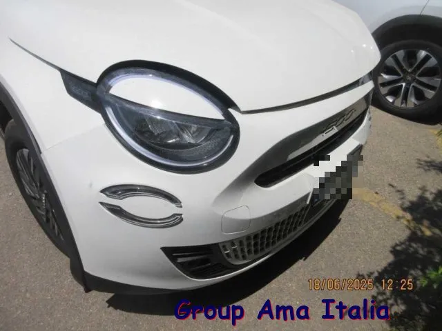 Fiat 600 Hybrid 100 CV DCT MHEV La Prima - Foto 3
