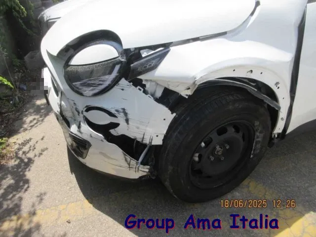 Fiat 600 Hybrid 100 CV DCT MHEV La Prima - Foto 7