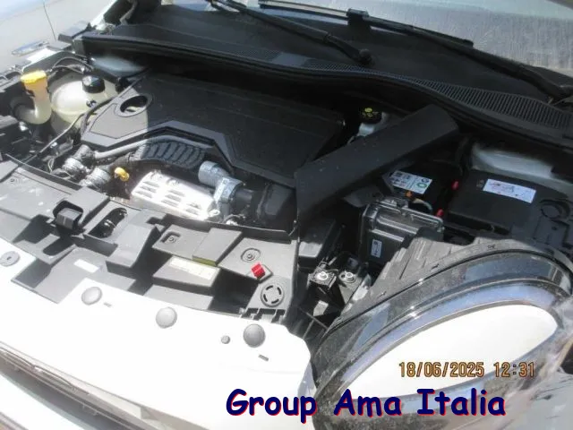 Fiat 600 Hybrid 100 CV DCT MHEV La Prima - Foto 8