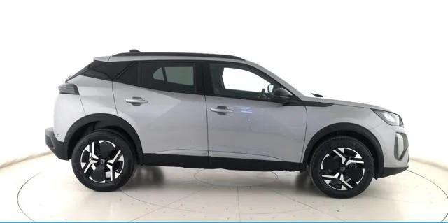 Peugeot 2008 Hybrid 145 e-DCS6 Allure - Foto 2