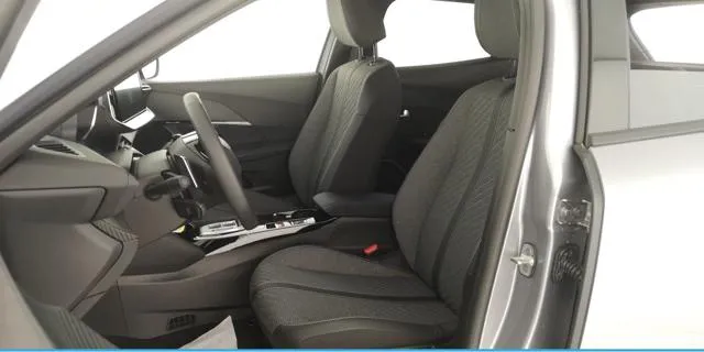 Peugeot 2008 Hybrid 145 e-DCS6 Allure - Foto 10