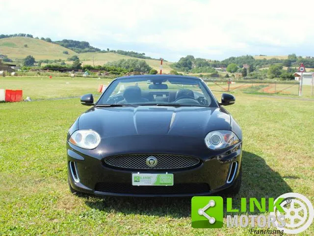 Jaguar XK 5.0 V8 Convertibile / Cerchi 20 / Pelle / Sensori - Foto 4