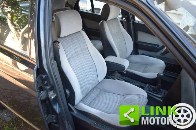 Alfa Romeo 155 155 2.5i V6 - Foto 6