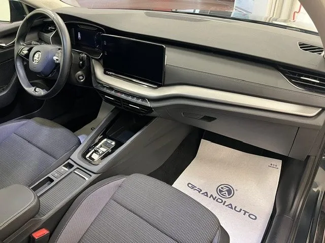 Skoda Octavia IV -  Wagon 1.5 g-tec Executive 130cv dsg - Foto 8