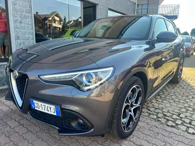 Alfa Romeo Stelvio Stelvio 2.2 T.diesel 190 CV AT8 Q4 Ti - Foto 2