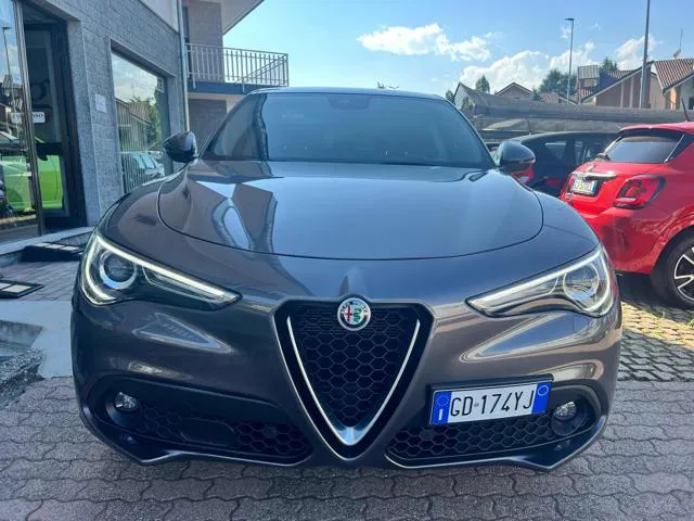 Alfa Romeo Stelvio Stelvio 2.2 T.diesel 190 CV AT8 Q4 Ti - Foto 4