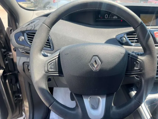 Renault Scenic Scenic III X-Mod 2009 X-Mod 1.5 dci Luxe 110cv - Foto 9
