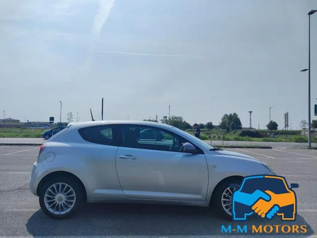 Alfa Romeo MiTo MiTo 1.3 JTDm 85 CV S&S Progression - Foto 8