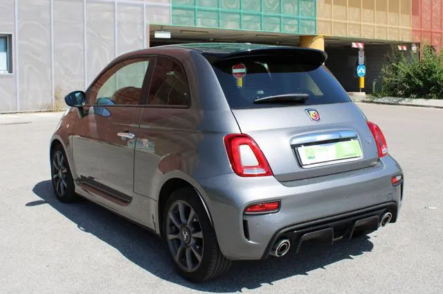 Abarth 595 1.4 Turbo T-Jet 165 CV - Foto 3
