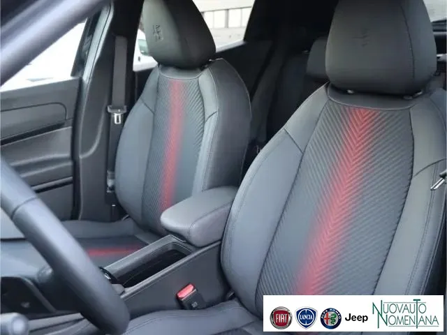 Alfa Romeo Junior 1.2 136 CV Hybrid eDCT6 Speciale / Pack TECNOLOGI - Foto 10