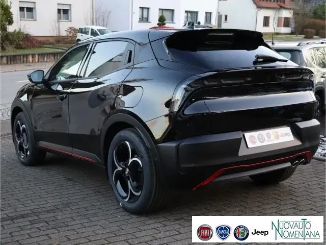 Alfa Romeo Junior 1.2 136 CV Hybrid eDCT6 Speciale / Pack TECNOLOGI - Foto 8