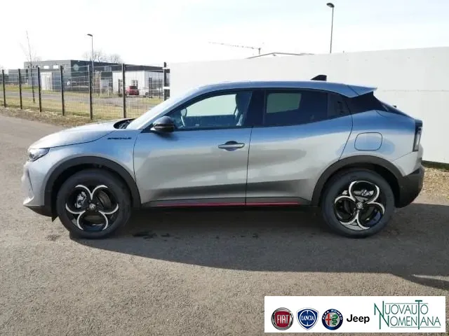 Alfa Romeo Junior 1.2 136 CV Hybrid eDCT6 Speciale/  Pack TECNOLOGI - Foto 8