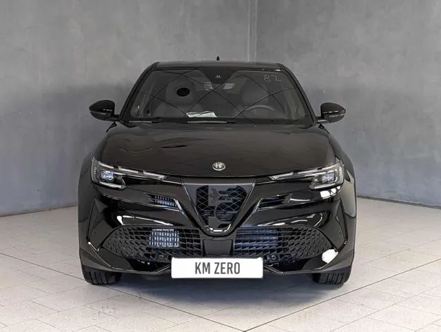 Alfa Romeo Junior 1.2 136 CV Hybrid eDCT6 Speciale - Foto 2