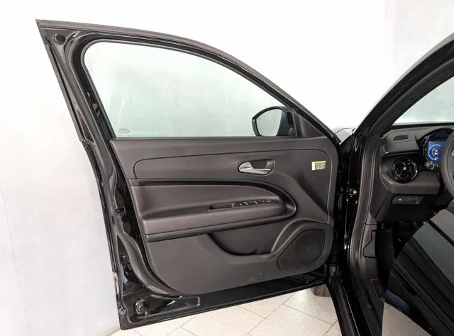 Alfa Romeo Junior 1.2 136 CV Hybrid eDCT6 Speciale - Foto 6