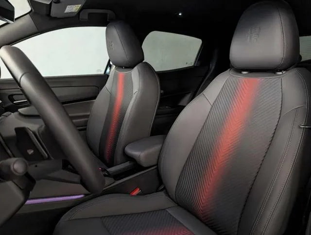 Alfa Romeo Junior 1.2 136 CV Hybrid eDCT6 Speciale - Foto 13