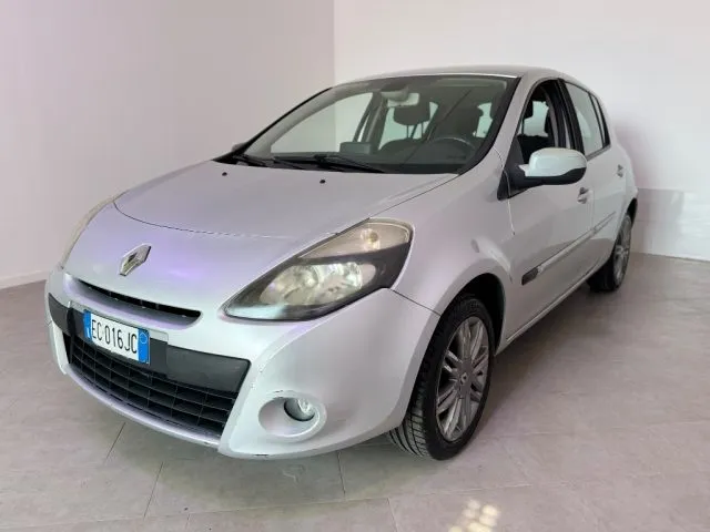 Renault Clio 1.2 16V TCE 100CV 5 porte Luxe - Foto 3