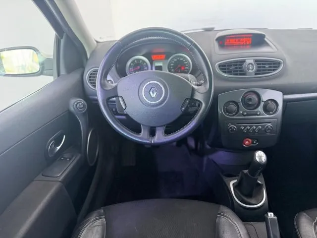 Renault Clio 1.2 16V 3 porte Le Iene - Foto 11