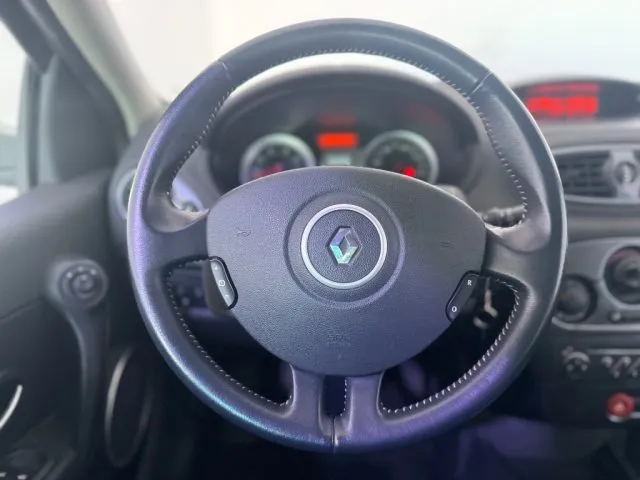 Renault Clio 1.2 16V 3 porte Le Iene - Foto 12