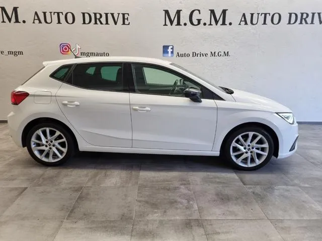 Seat Ibiza Ibiza 1.5 TSI EVO ACT DSG 5p. FR - Foto 4