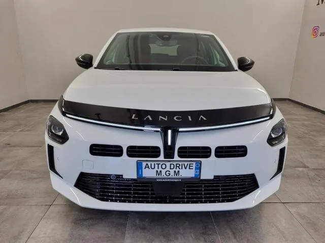 Lancia Ypsilon Hybrid e-DCT LX - Foto 5