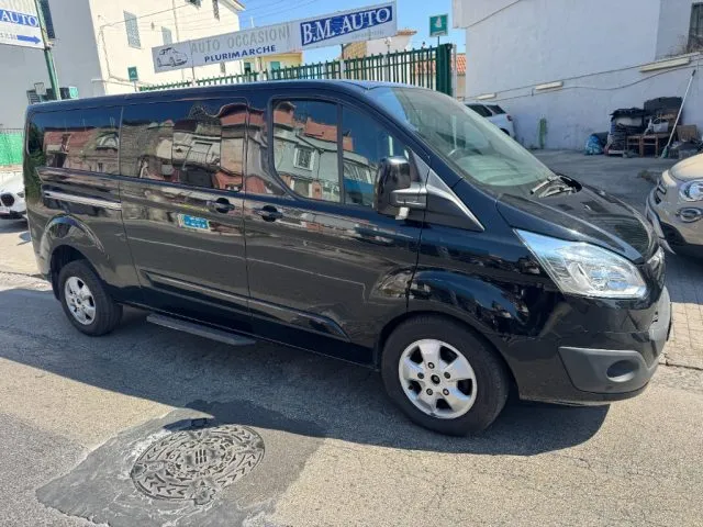 Ford Tourneo Custom AUTOMATICO 2.0 TDCi 130CV Titanium NO IVA - Foto 3