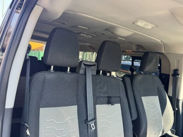 Ford Tourneo Custom AUTOMATICO 2.0 TDCi 130CV Titanium NO IVA - Foto 4