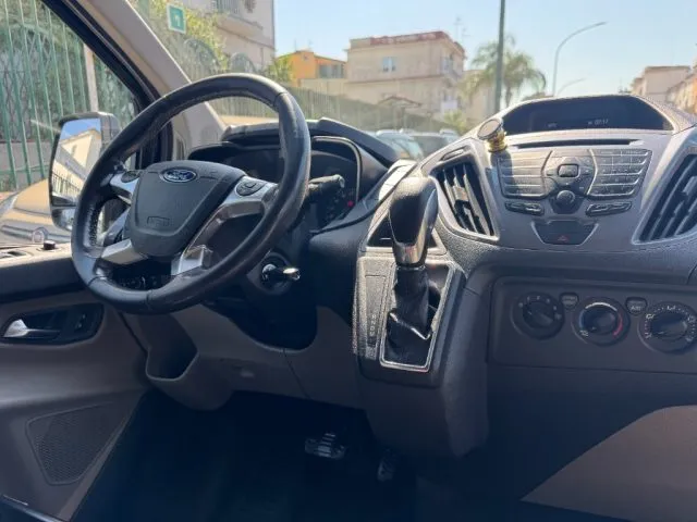 Ford Tourneo Custom AUTOMATICO 2.0 TDCi 130CV Titanium NO IVA - Foto 5