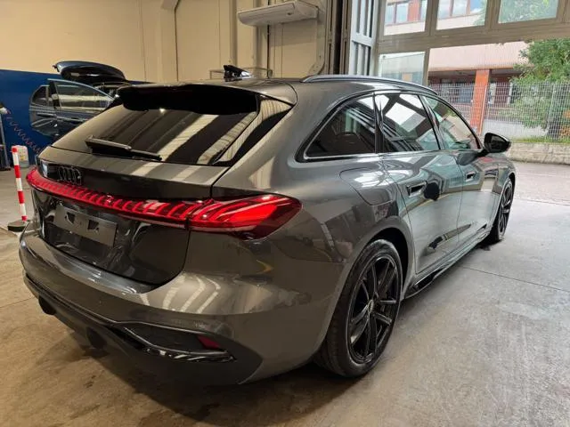 Audi A5 SW TDI 204CV S tronic mHEV+ S Line ed. MY25 KM.0 - Foto 2