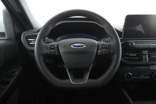 Ford Kuga Kuga 2.0 EcoBlue 120 CV aut. 2WD ST-Line - Foto 8
