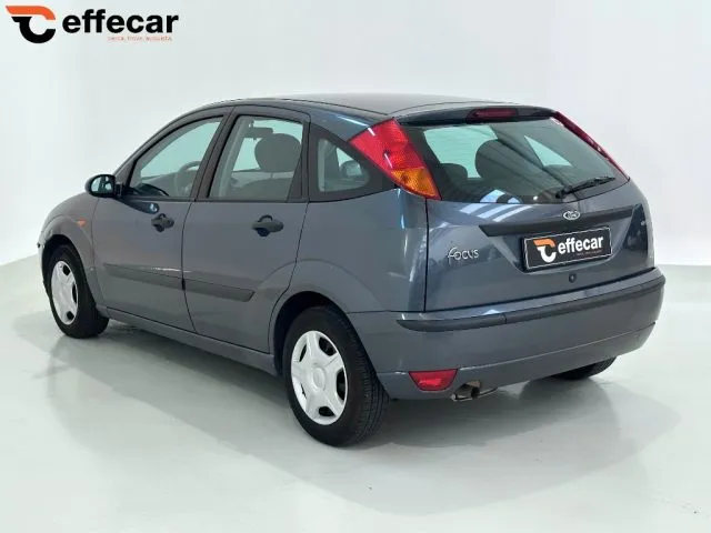 Ford Focus 1.6i 16V cat 5p.NEOPATENTATI - Foto 4