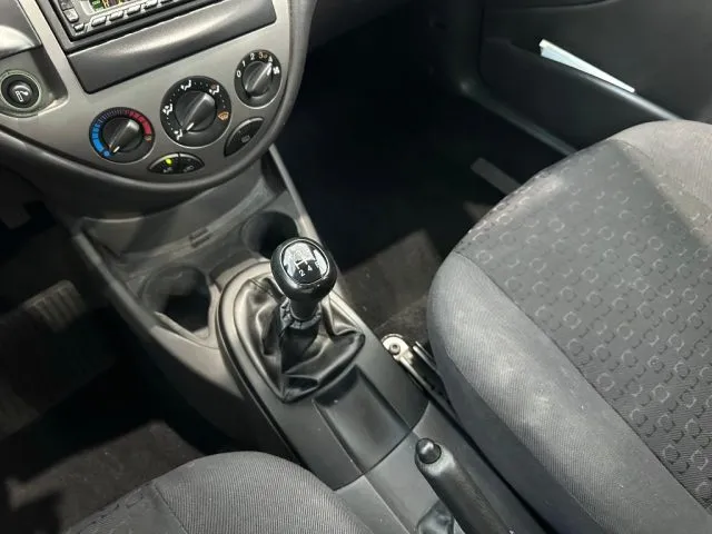 Ford Focus 1.6i 16V cat 5p.NEOPATENTATI - Foto 11