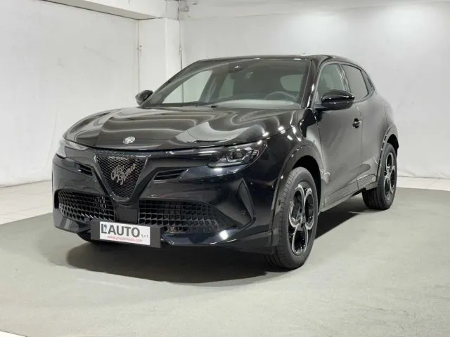 Alfa Romeo Junior 1.2 145 CV Hybrid eDCT6 Q4 - Foto 1