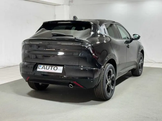 Alfa Romeo Junior 1.2 145 CV Hybrid eDCT6 Q4 - Foto 5