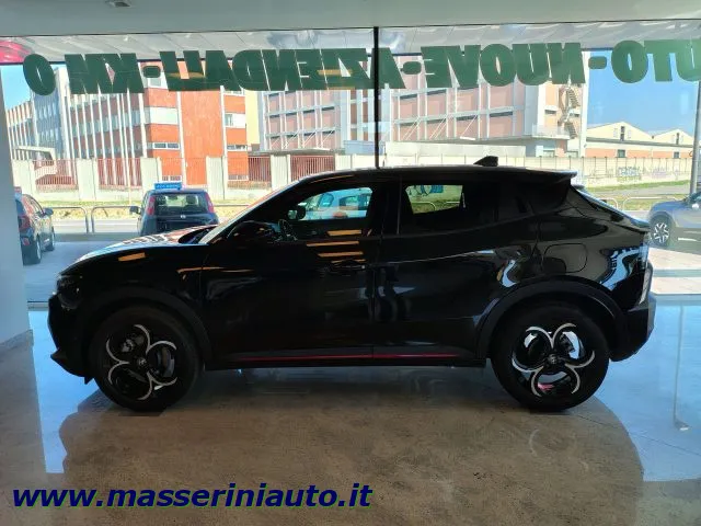 Alfa Romeo Junior Junior 1.2 ibrida Speciale 136cv edct6 - Foto 2