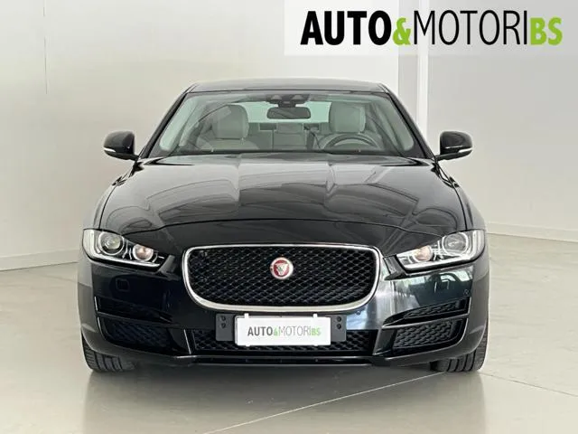 Jaguar XE 2.0 D 240 CV AWD aut. Portfolio - Foto 2