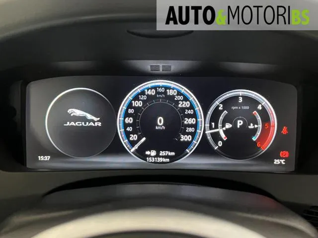 Jaguar XE 2.0 D 240 CV AWD aut. Portfolio - Foto 12