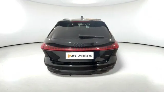 Audi A5 AVANT 40 TDI 204CV MHEV+ QUATTRO S TRONIC S LINE - Foto 4