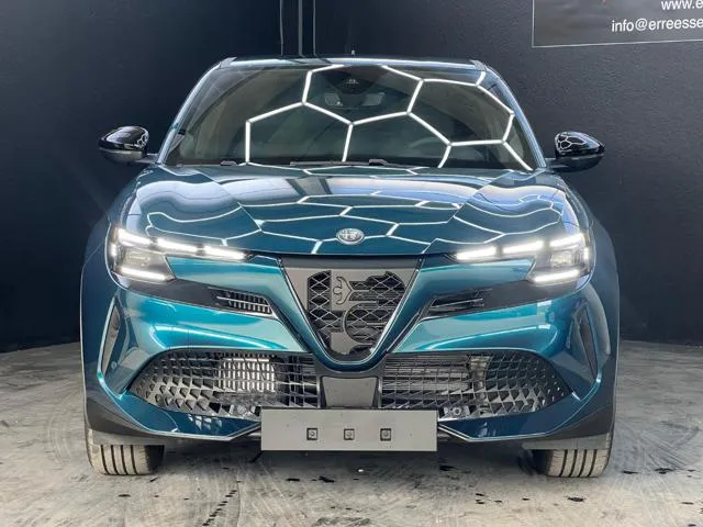 Alfa Romeo Junior 1.2 145 CV Hybrid eDCT6 Speciale PACK TECHNO - Foto 2