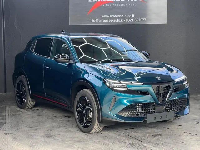 Alfa Romeo Junior 1.2 145 CV Hybrid eDCT6 Speciale PACK TECHNO - Foto 3