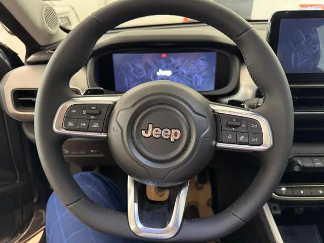 Jeep Avenger 1.2 Turbo 110 CV MHEV Summit - Foto 8